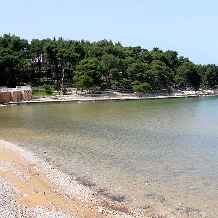 ילסה Apartments With A Parking Space Jelsa, Hvar - 8746 מראה חיצוני תמונה