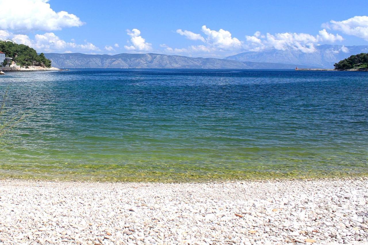 ילסה Apartments With A Parking Space Jelsa, Hvar - 8746 מראה חיצוני תמונה