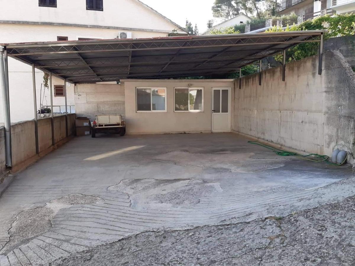 ילסה Apartments With A Parking Space Jelsa, Hvar - 8746 מראה חיצוני תמונה