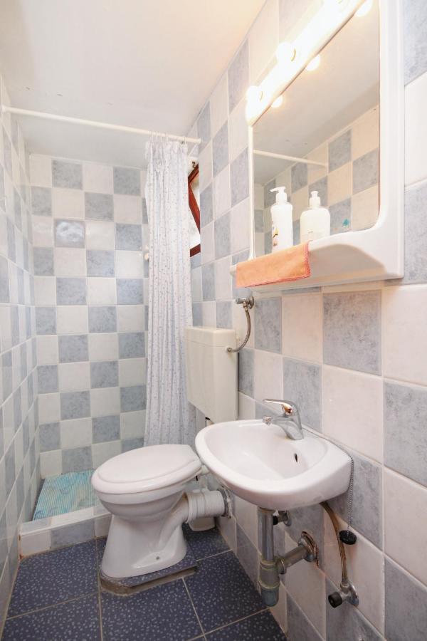 ילסה Apartments With A Parking Space Jelsa, Hvar - 8746 מראה חיצוני תמונה